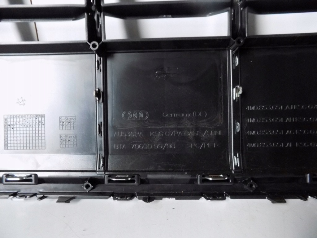 фото №9, Audi q7 4m решётка радиатора / решётка радиатора / камера - 10527