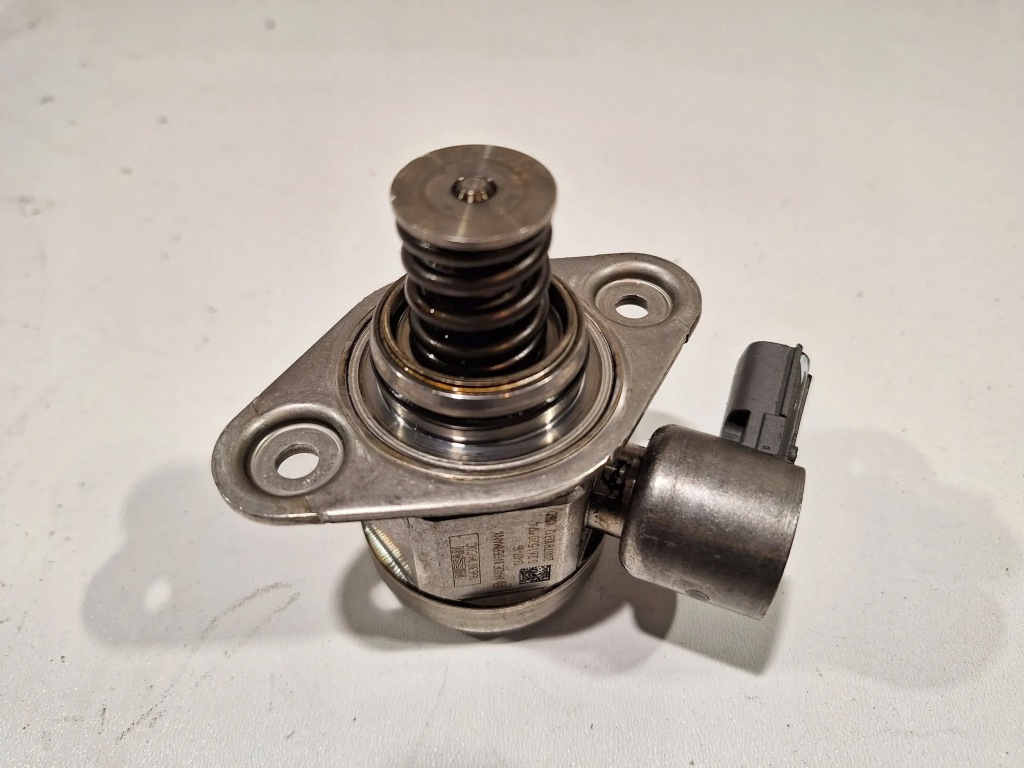 фото №9, Насос топлива 9805614880 peugeot 308 ii 1.2 thp 13-