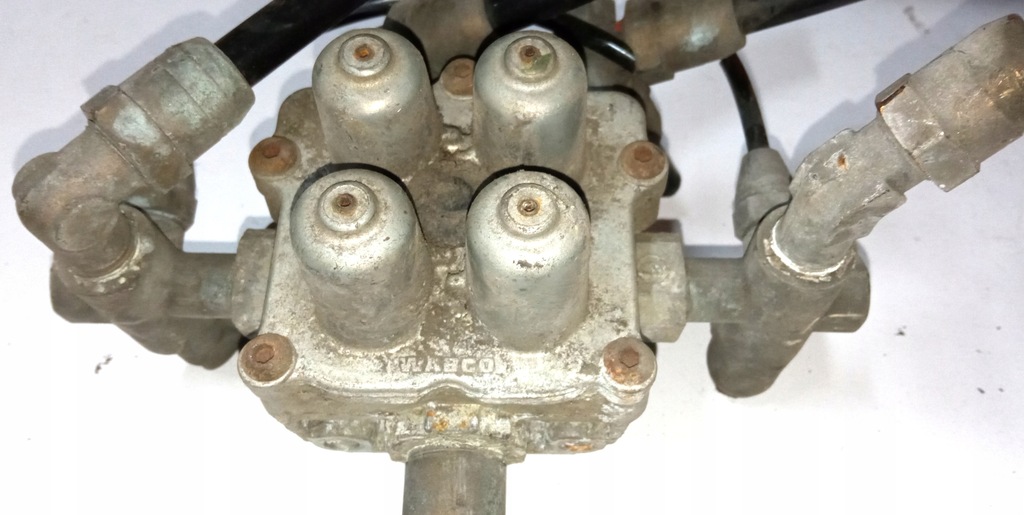 фото №1, Клапан четырёхконтурный scania 4 r