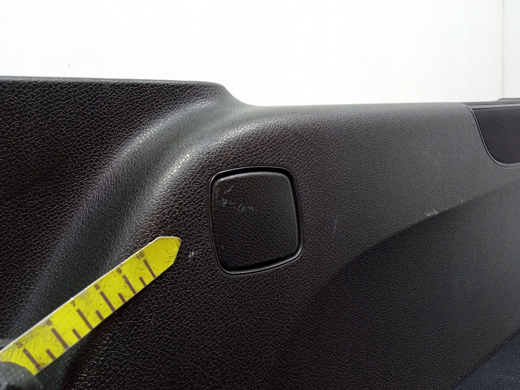 фото №5, Mercedes gls x166 обивка обшивка багажника правый a1666908200