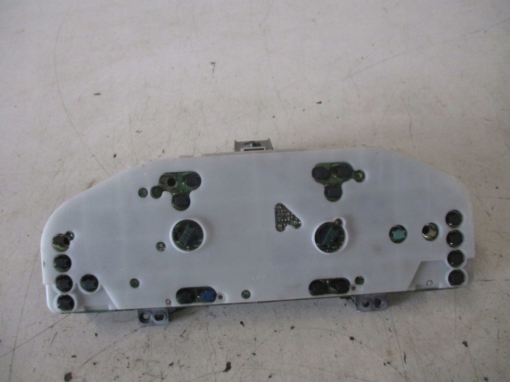 фото №3, Счетчик приборы mazda 626 99r obr