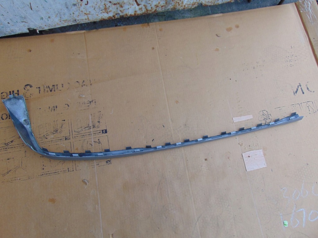 фото №7, Молдинг бампера задня ліва audi q2 81a853841