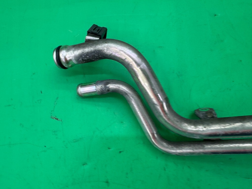 Магистраль воды водяная трубка шланг lexus gs 3 3.0 v6 gs300 05-12 Цена