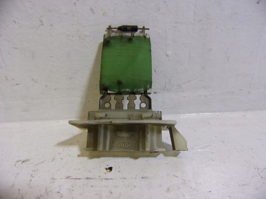 фото №1, Резистор резистор вентилятор peugeot 207