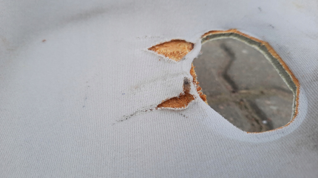 фото №4, Потолок toyota avensis t25 kombi 05r