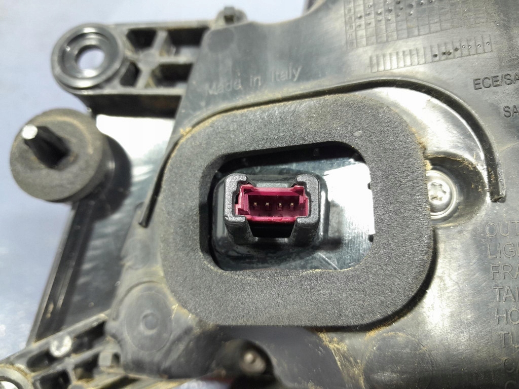 фото №8, Bmw 7 g11 g12 lci лампа задняя задняя левая w крыло led eu 9854641