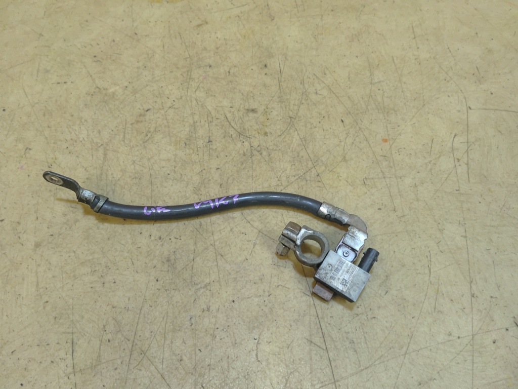 Купити Fiesta mk7 клема мінус мінусова cv2t10c679be