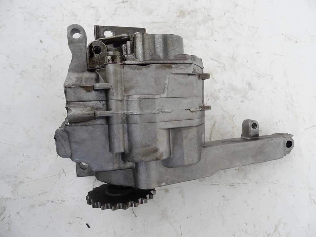 фото №1, Насос масла масляная mercedes ml w166 3.0 cdi