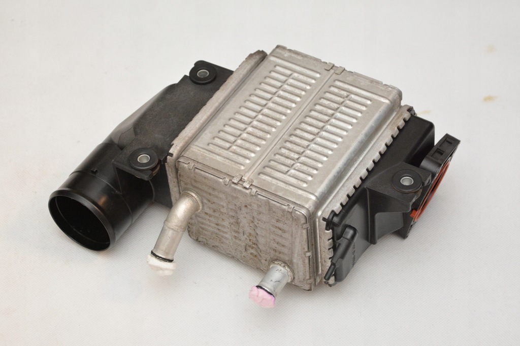 фото №3, Радіатор інтеркулер lexus nx rx is gs 18-2021r