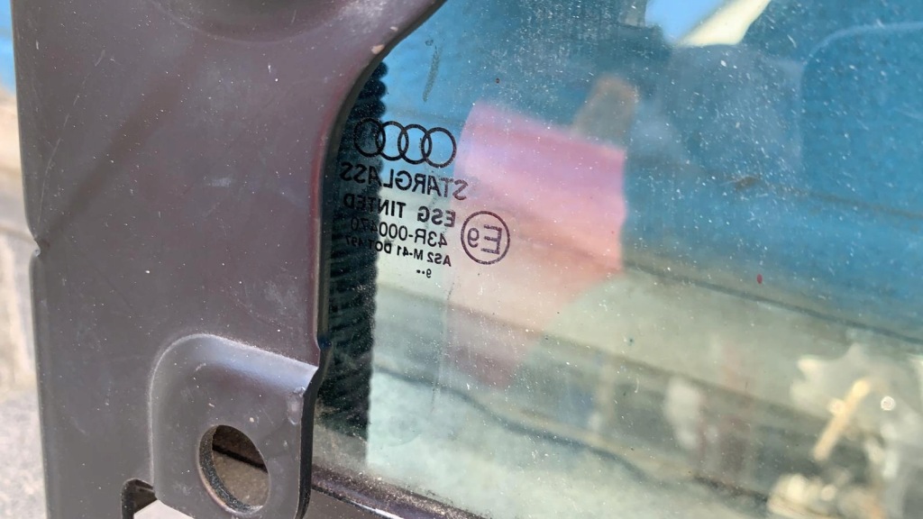 фото №2, Audi tt cabrio 1998-2005 ветрозащита стекло