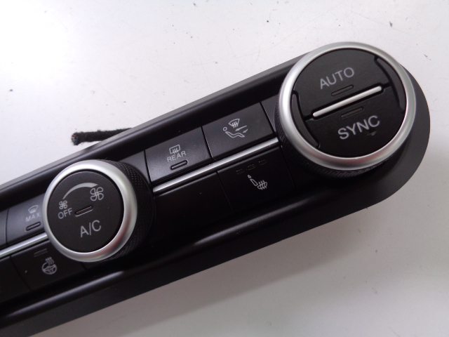 фото №3, Панель кондиціонера alfa romeo stelvio 2016-