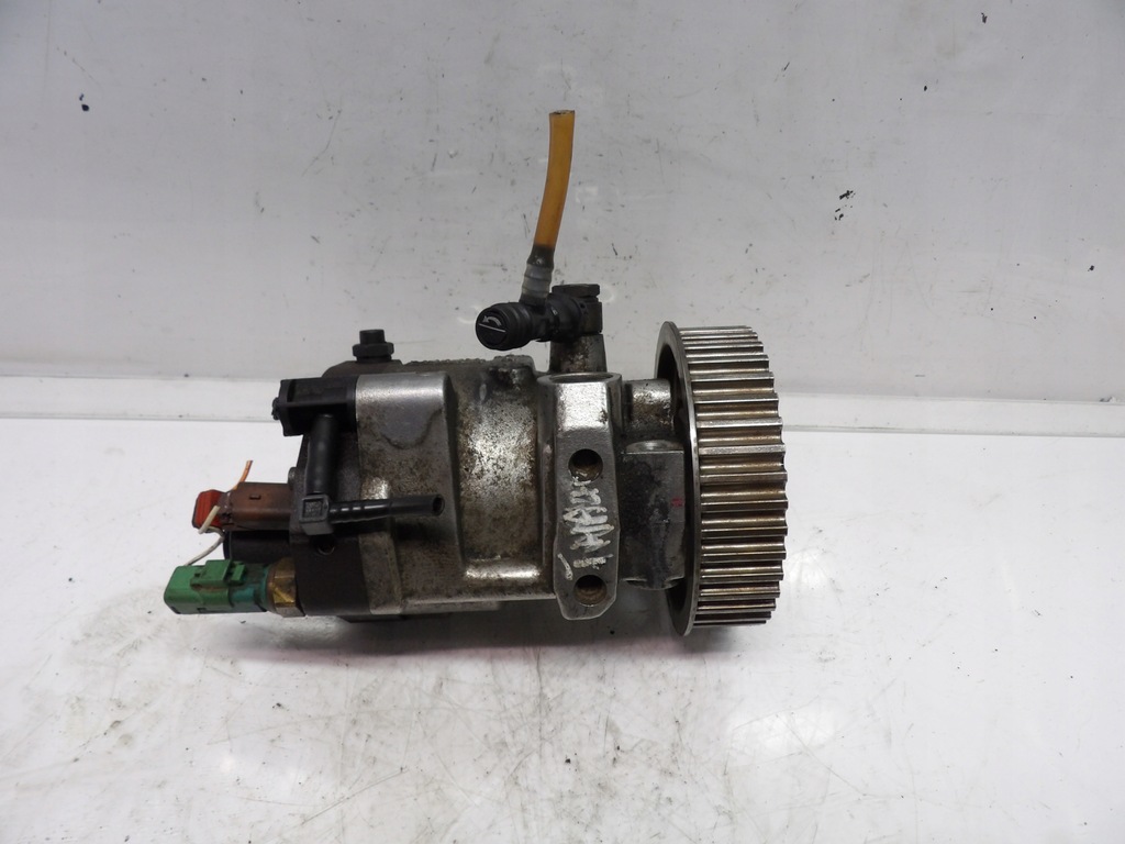 фото №1, Насос упорскування renault clio
