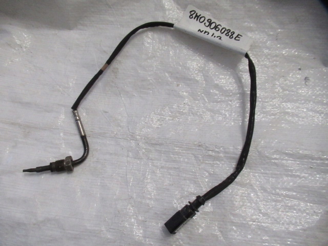 фото №1, Audi a4 8w0 b9 датчик лямбда-зонд 8w0906088e