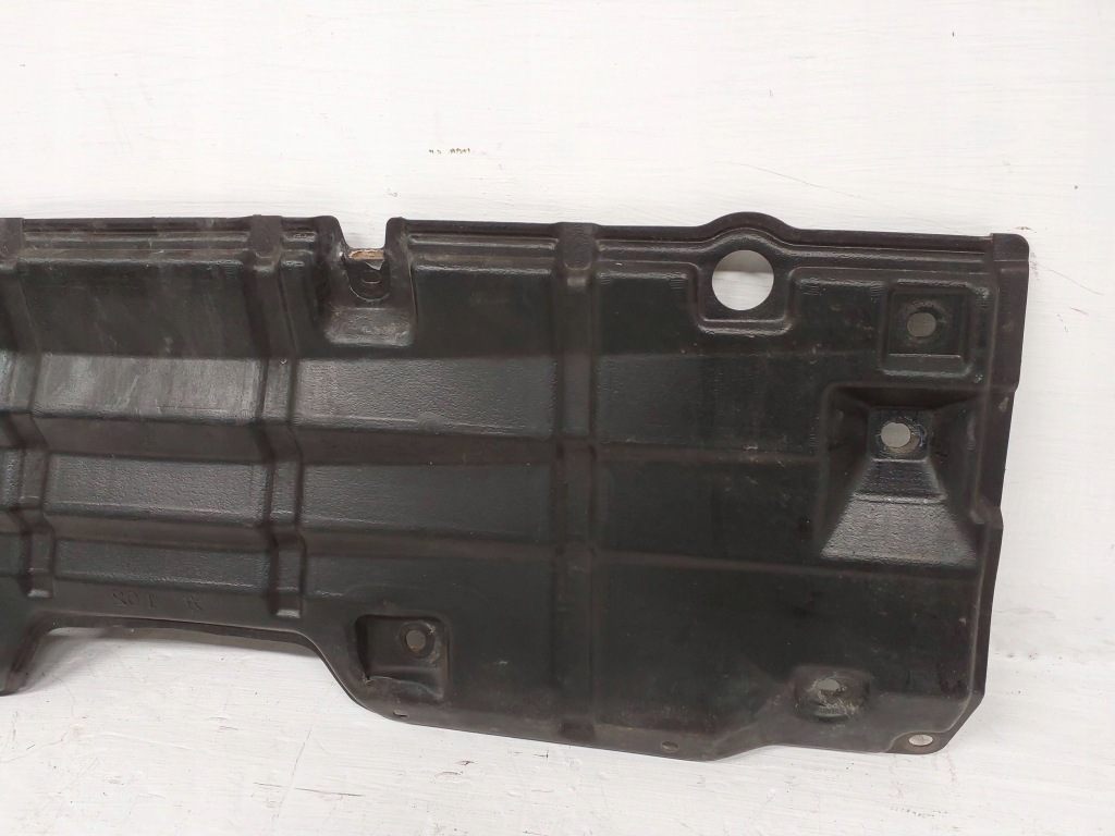 Накладка под двигатель lexus rx 3 5144148071 с Разборки