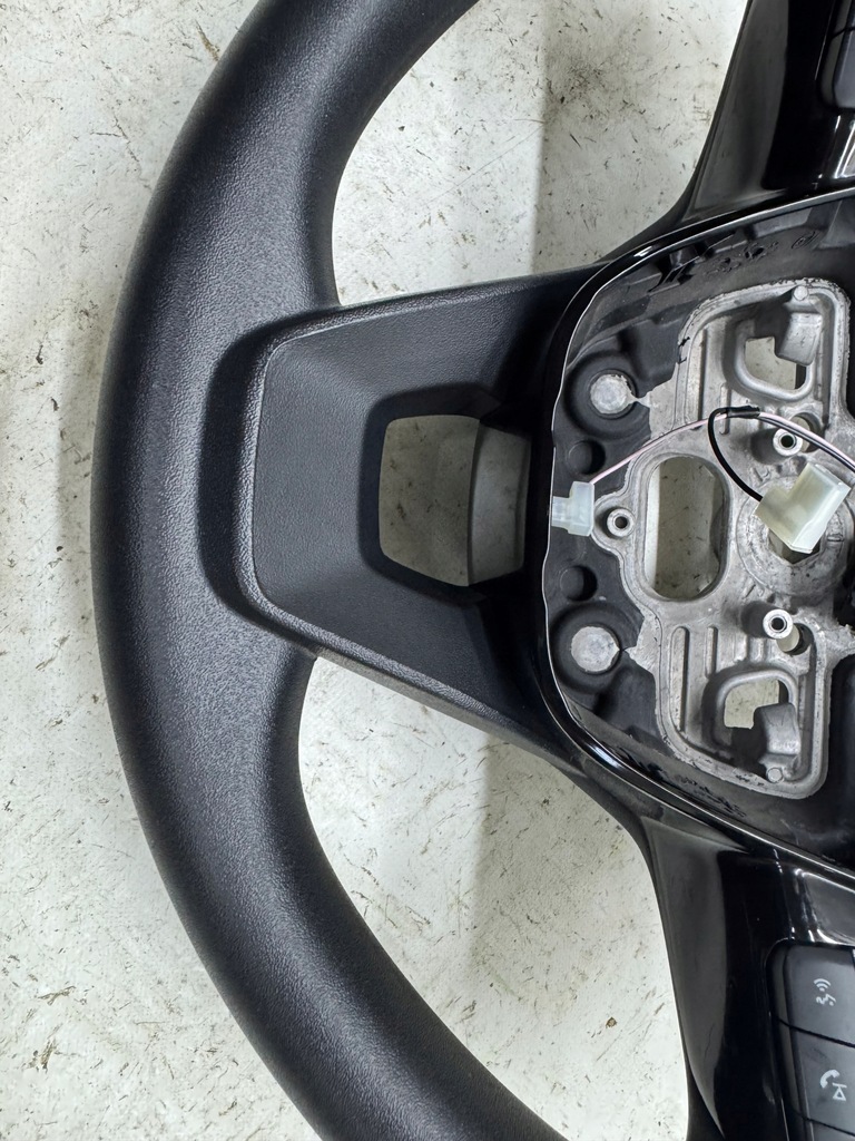 фото №7, Воздуховод ford пластик fiesta mk8 puma mk2 focus mk4