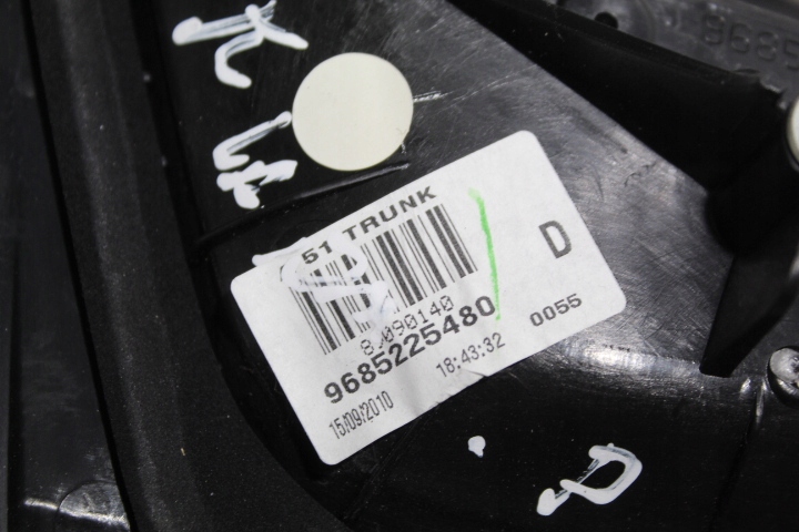 фото №4, Лампа правая задняя w крышка багажника citroen c3 ii