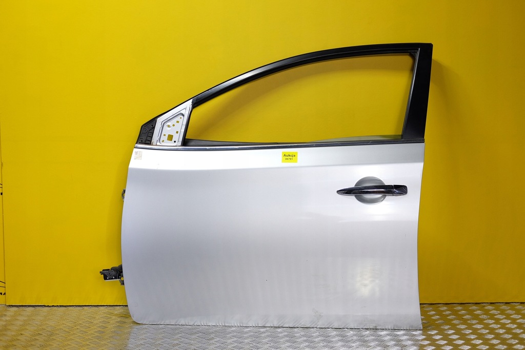 фото №1, Nissan sentra 2013- дверь перед передние левая kpl