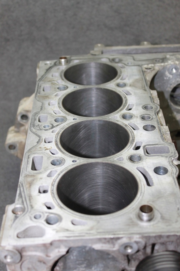 Toyota mini r55 r56 r60 r61 n47c20a 2.0d блок двигателя - номинал - исправный Киев