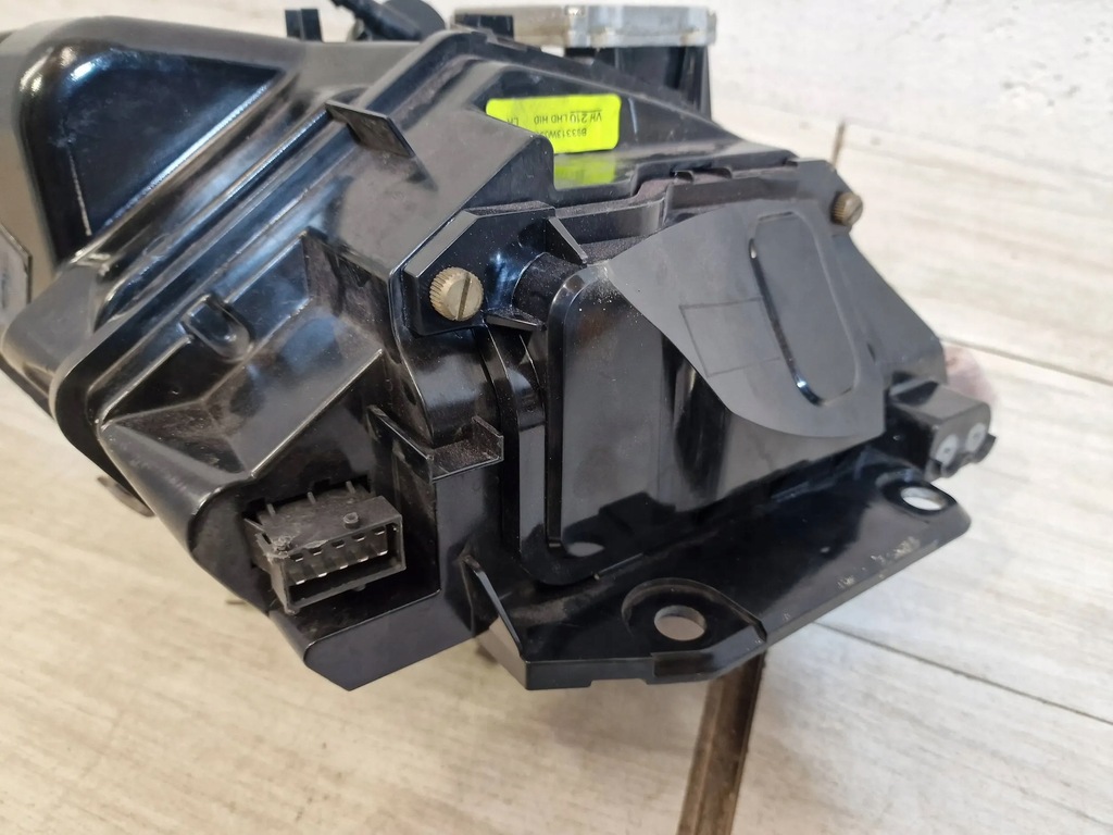 фото №12, Лампа ліва перед aston martin vantage