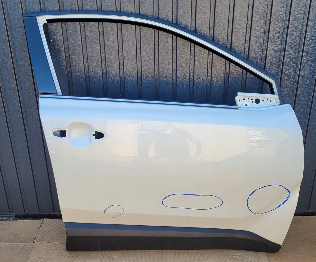 фото №1, Toyota chr c-hr 16- дверь перед передние правое fv