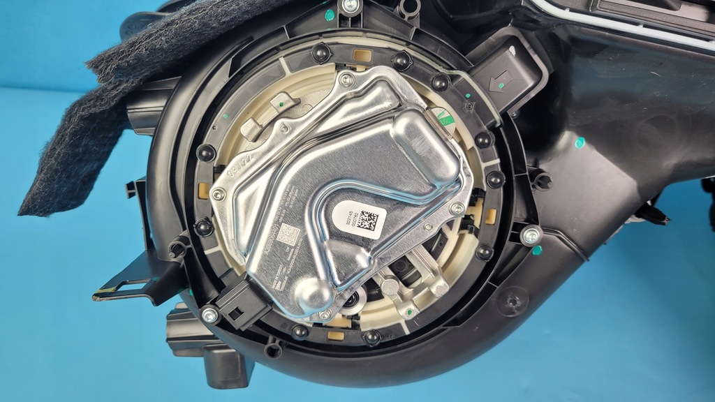 фото №14, Mercedes w206 отопитель воздуходувка a2548305701