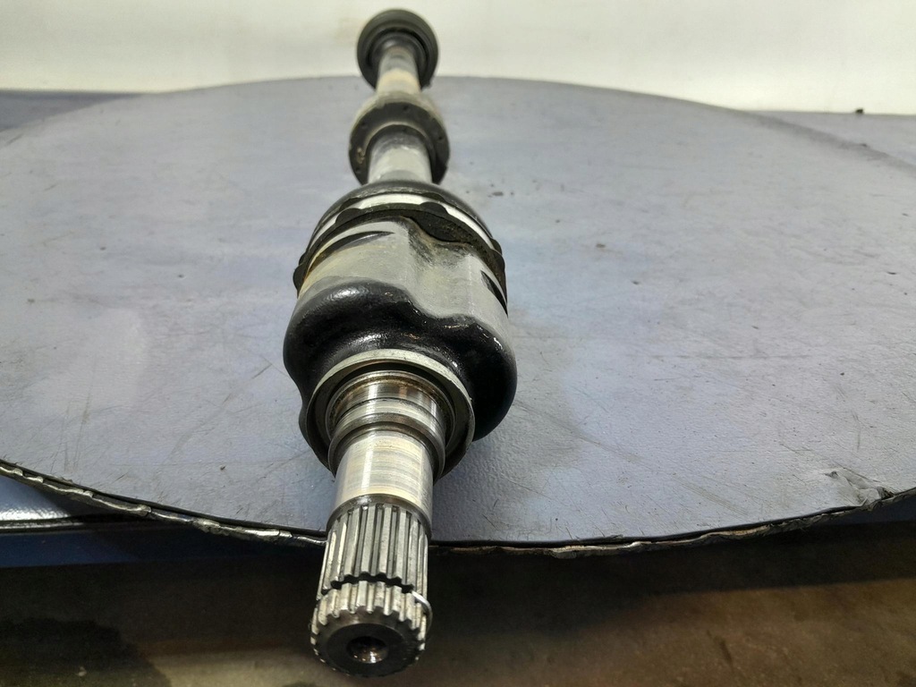 фото №3, Toyota verso i 1.8 привідний вал перед права