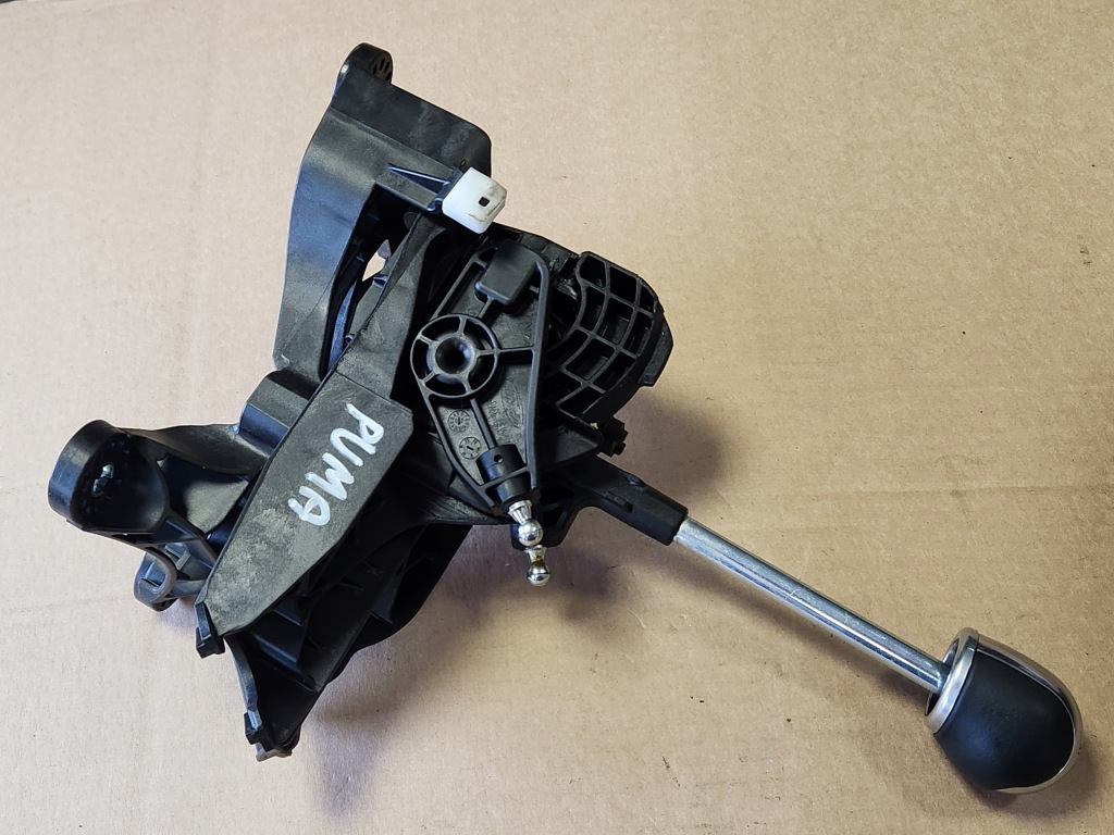 фото №1, Ручка вибірник передач ford puma mk2 oryg.