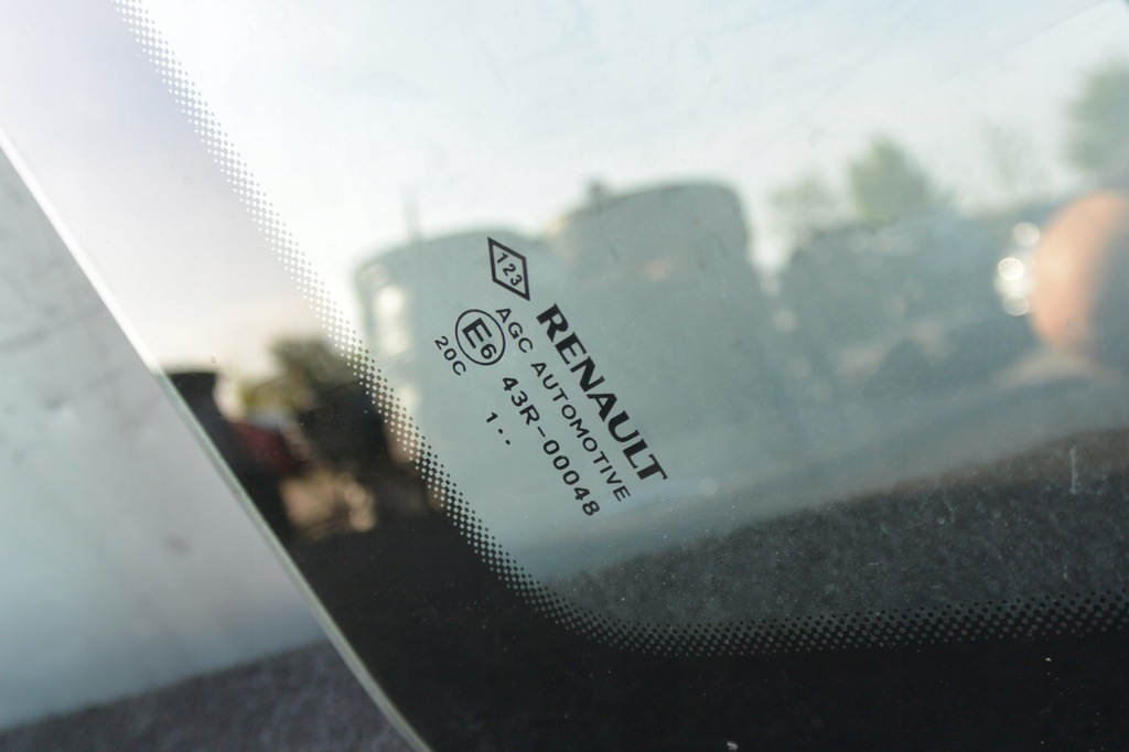 фото №3, Стекло кузовная правая левая dacia renault duster ii 21 r.