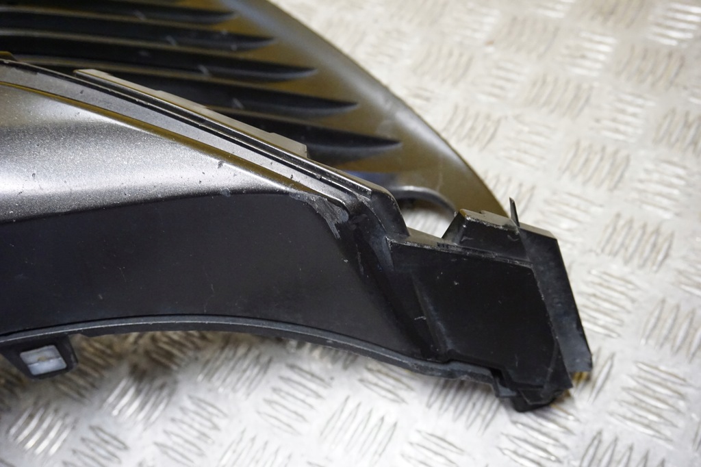 фото №11, Toyota highlander xse 2021 - 2023 бампер перед передній решітка usa