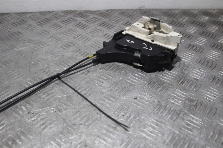 фото №1, Замок левый задняя дверь mitsubishi outlander ii