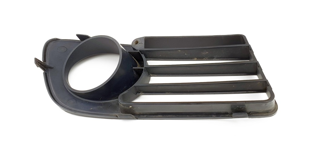 фото №10, Mitsubishi carisma решётка бампера перед передний противотуманная фара галогенная левая