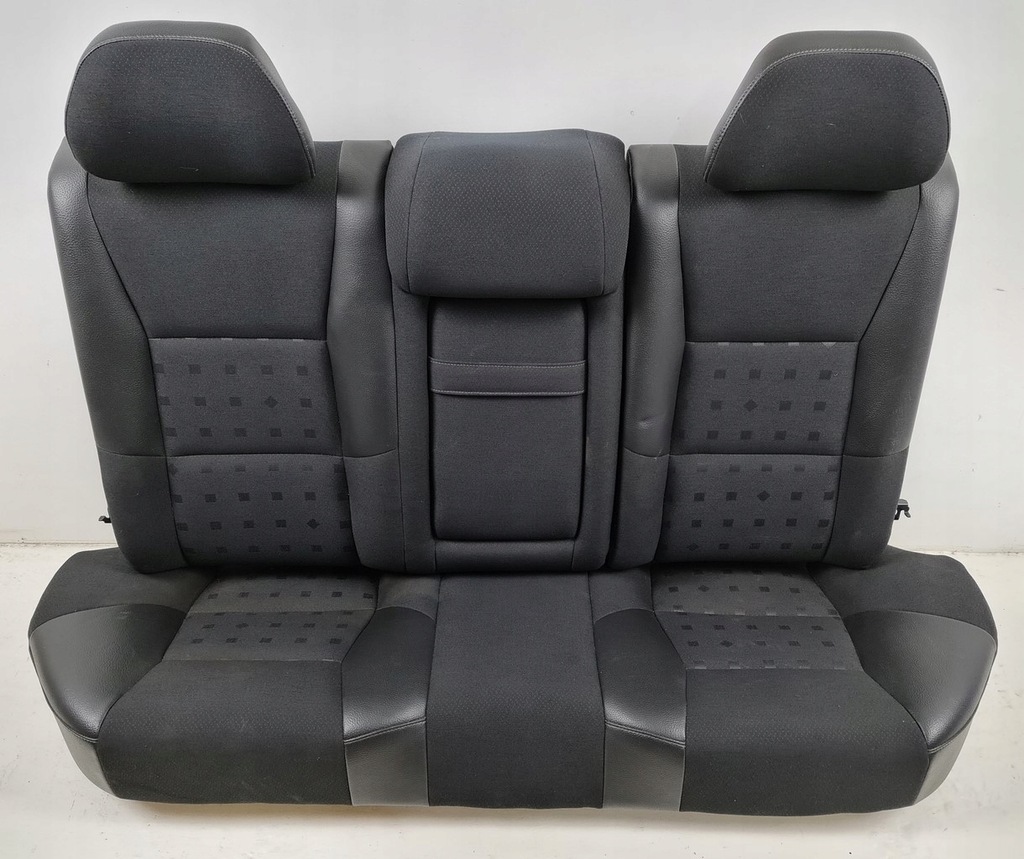 фото №1, Заднее сиденье задняя спинка задняя обшивки volvo s60 i