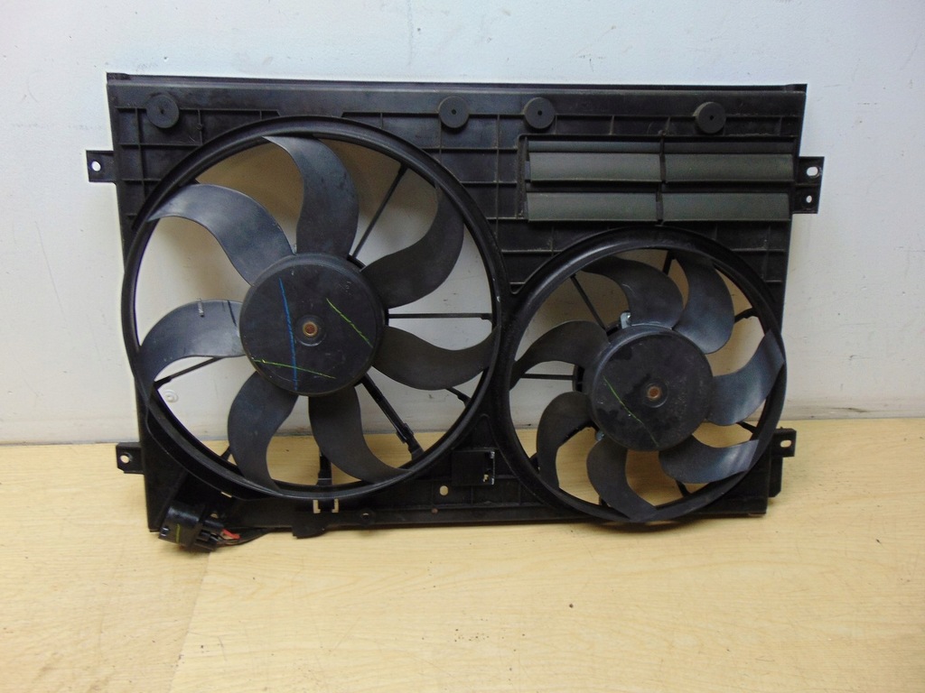 фото №6, Вентилятор радиатора vw new beetle 1c0121205g