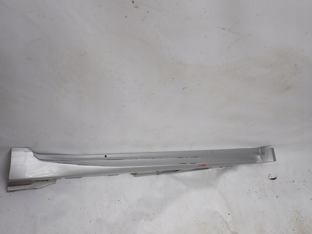 фото №1, Toyota avensis t29 15- молдинг поріг права поріг правий