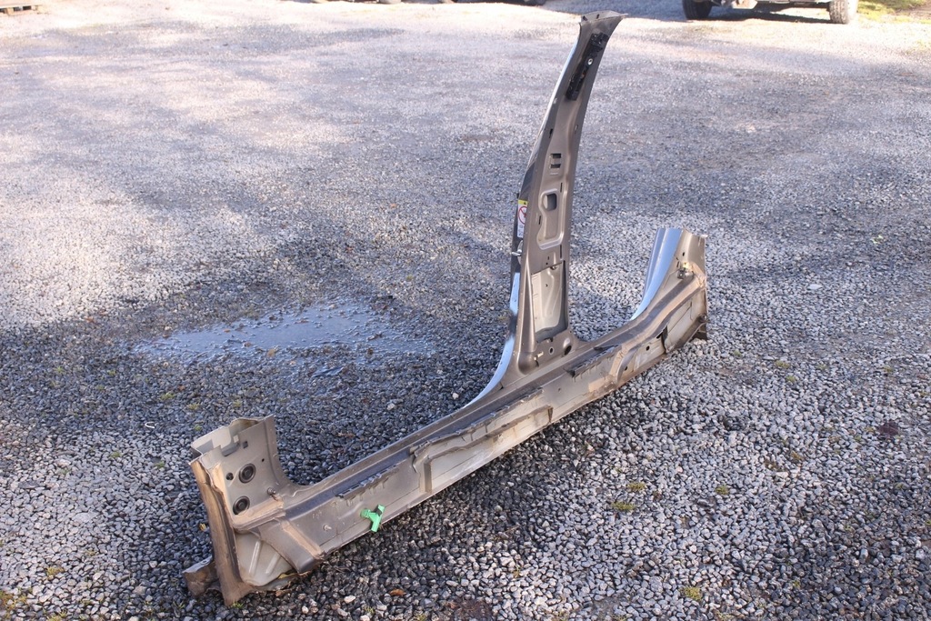 фото №6, Правий поріг блок двигуна audi a3 8v sportback