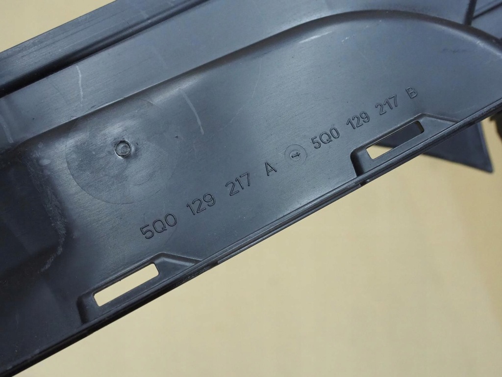 фото №12, Впуск повітря vw audi seat skoda 5q0129254k новий