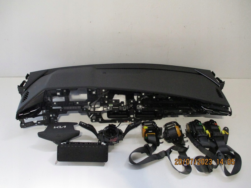 фото №1, Панель приладів консоль pulpit kia niro 23r ii