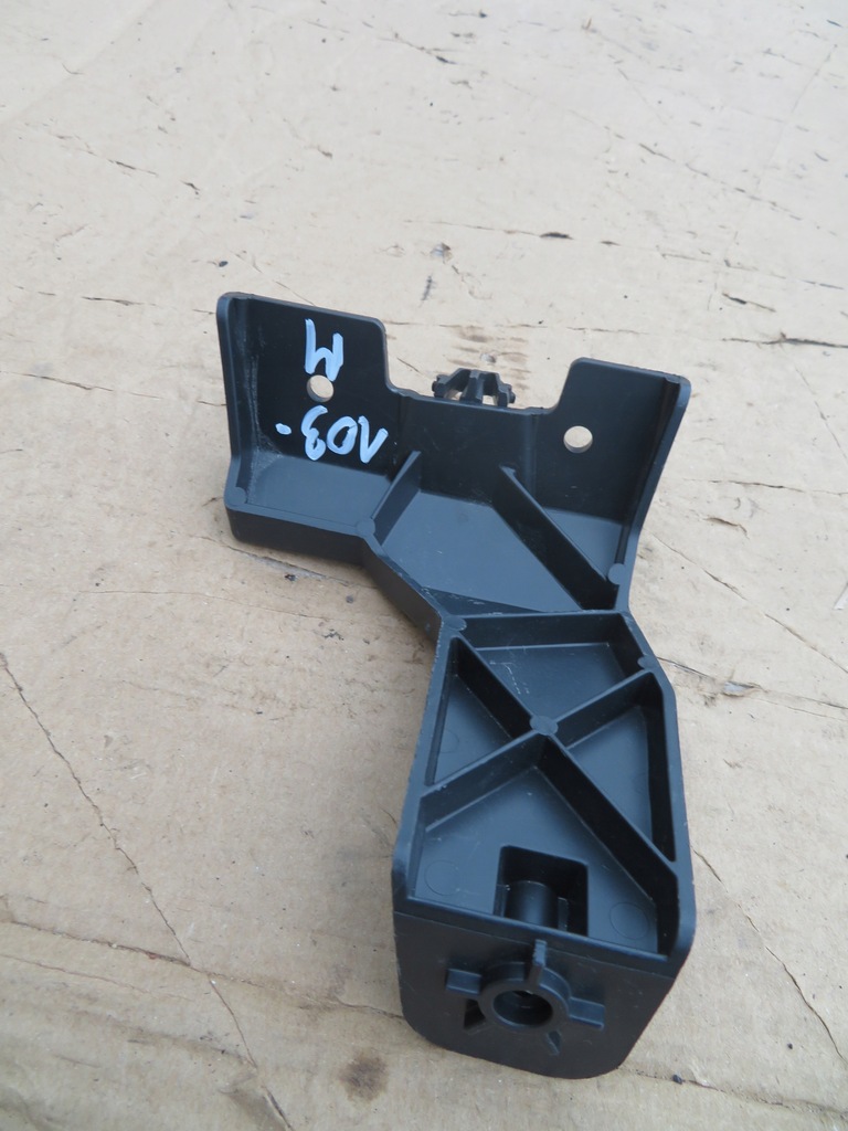 фото №12, Кронштейн балка задний правый 850428273r captur ii