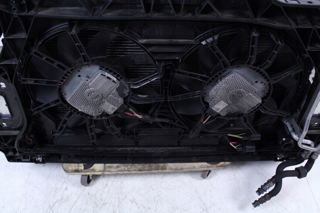 Ремень радиатор усилитель перед audi q5 8r13r. 3.0 tdi рестайлинг  автоматическая коробка передач с Разборки