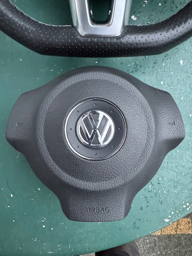 фото №3, Vw scirocco r golf vi r tiguan r повітропровід пелюстки перемикання подушка безпеки шкіра