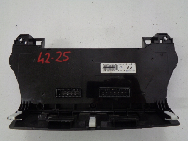 фото №6, Hyundai tucson ii панель управление 97250-d7211try