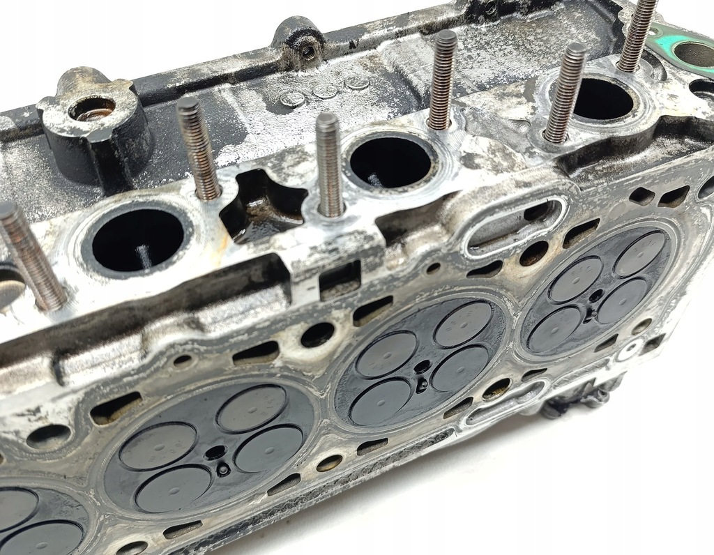 фото №13, Головка volvo xc70 i 2.4 d5 30731988-004