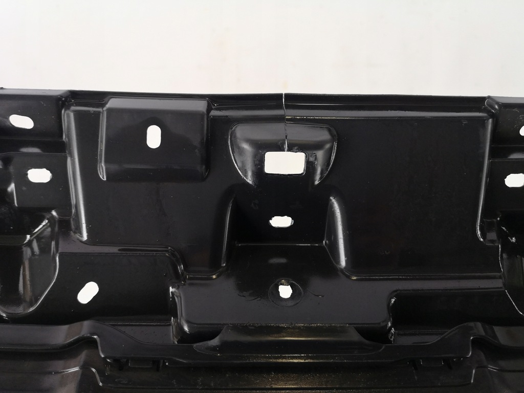 фото №8, Mitsubishi eclipse cross- бампер перед хром