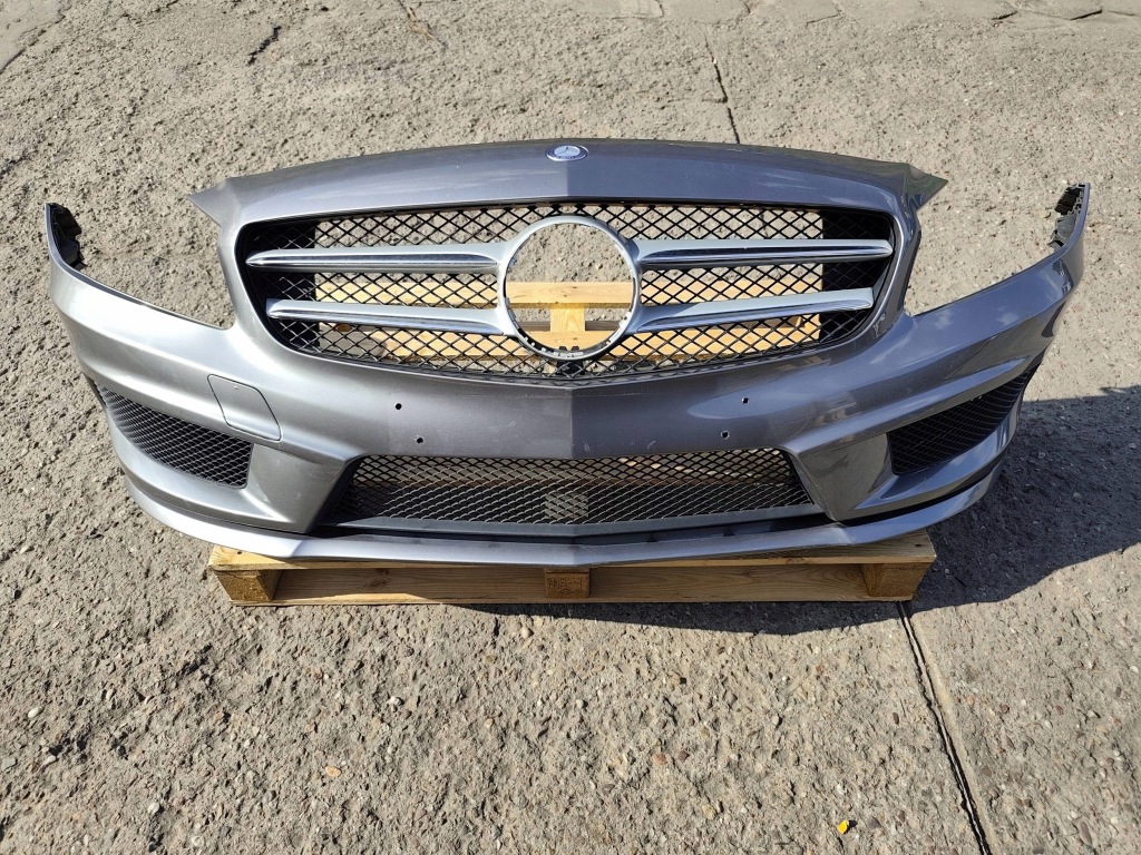 Купить Mercedes w176 передний бампер amg 787