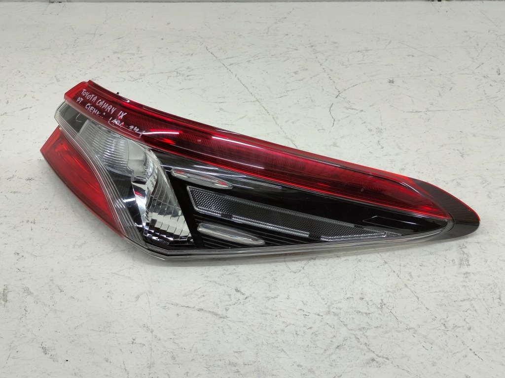 фото №2, Лампа задняя задняя правая led toyota camry ix lift