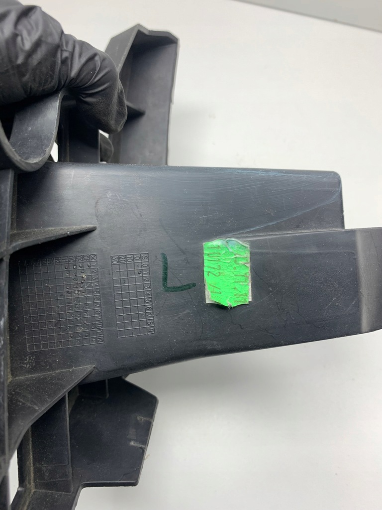 фото №9, Skoda yeti направляющая кронштейн распылителя бампера левый перед 5l0807055