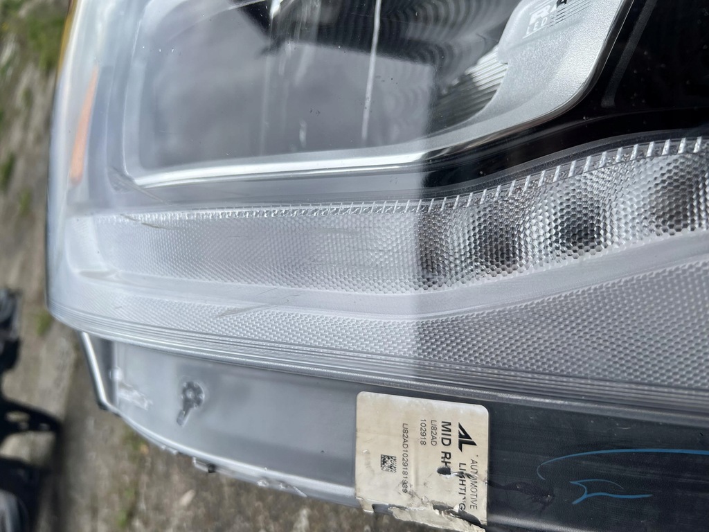 фото №11, Лампа led dodge ram 1500 19- правая перед oryg eu