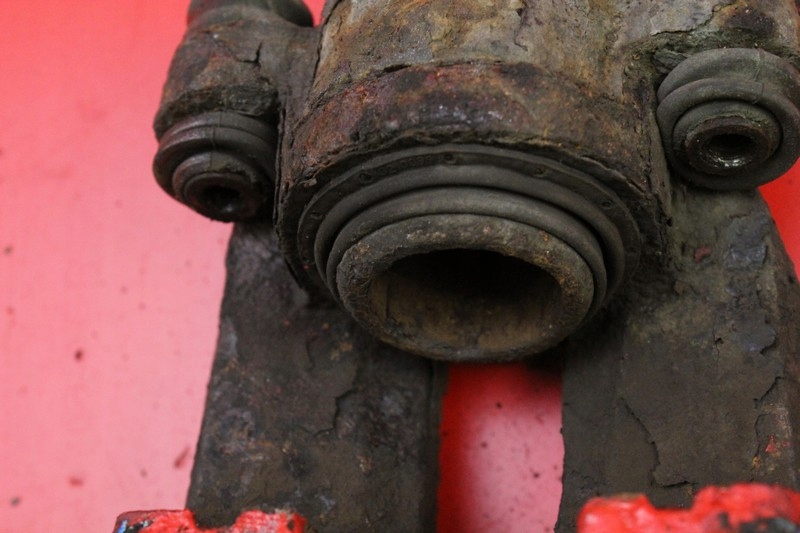 фото №8, Супорт лівий задня mercedes ml w163 2.3 16v 4x4 98r