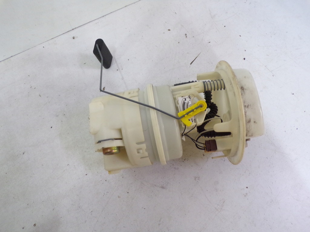 фото №1, Насос пального peugeot 206