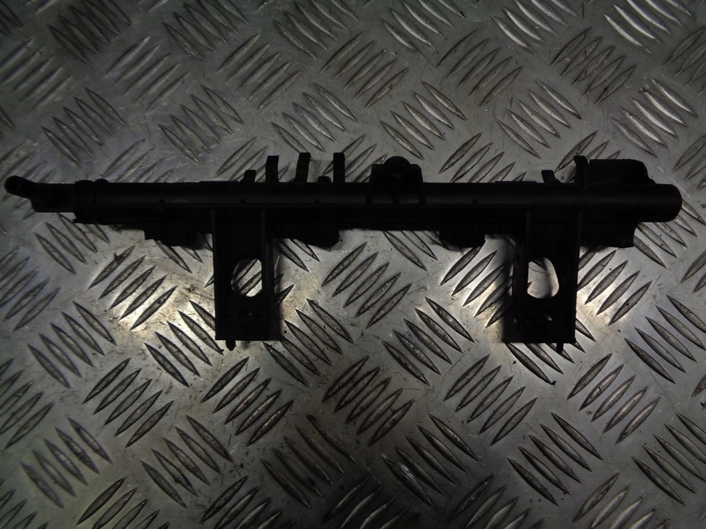 фото №1, Молдинг упорскування renault modus 8200286064